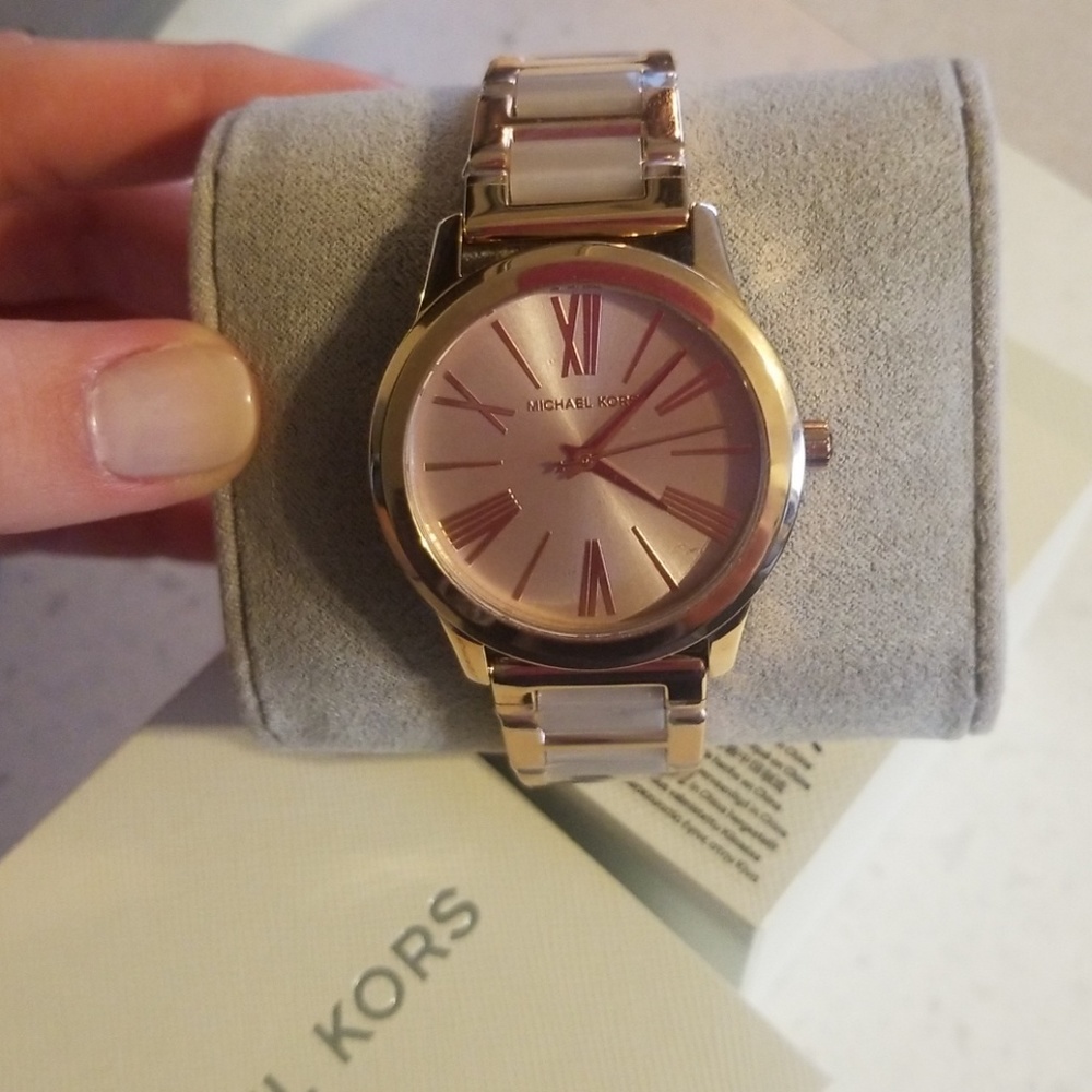 Michael kors watch